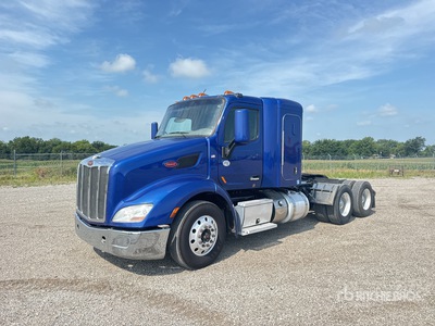 2015 Peterbilt 579 6x4 T/A Sleeper Truck Tractor