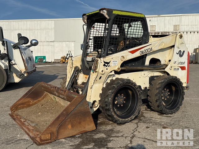 MINI CARGADOR SOBRE RUEDAS 2017 BOBCAT S630
