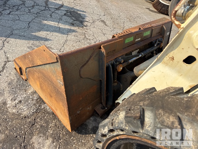 MINI CARGADOR SOBRE RUEDAS 2017 BOBCAT S630