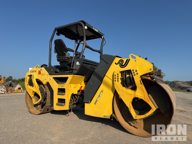 COMPACTADOR 2016 BOMAG BW161AD5