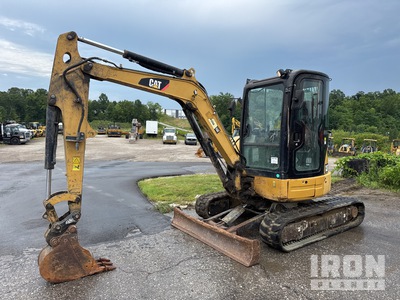 2012 Cat 304E 油圧ショベル