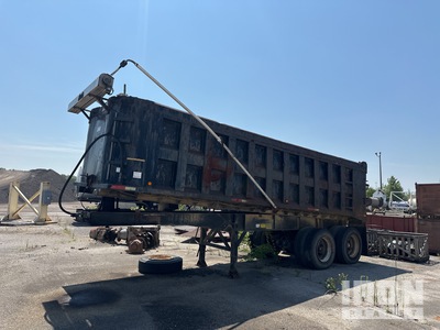 1996 ITI SDT 26 ft T/A End Dump Trailer