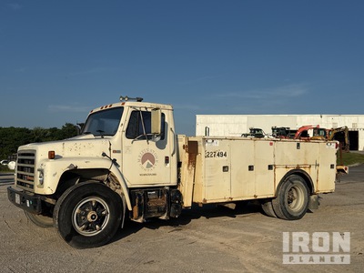 1987 International 1754 4x2 Utility Truck