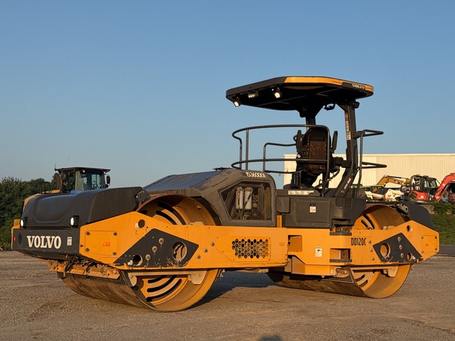 2018 Volvo DD120C