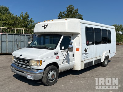 2000 Ford E450D SHUTTLE BUS 4x2 13-Seat Mini Bus