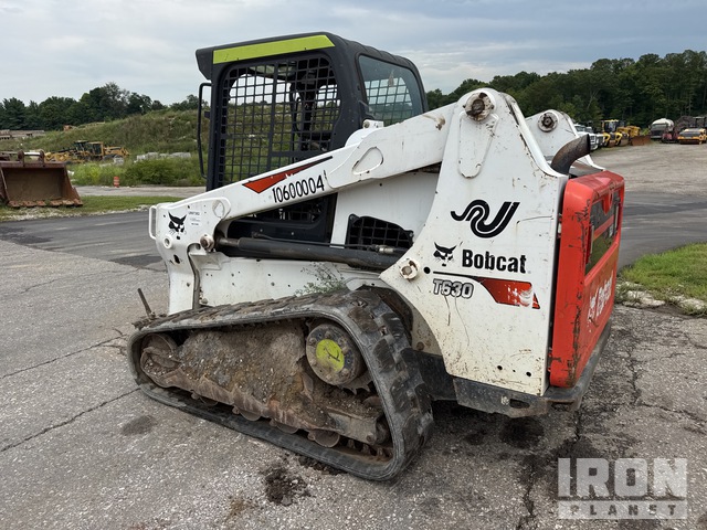 MINI CARGADOR SOBRE ORUGAS 2017 BOBCAT T630