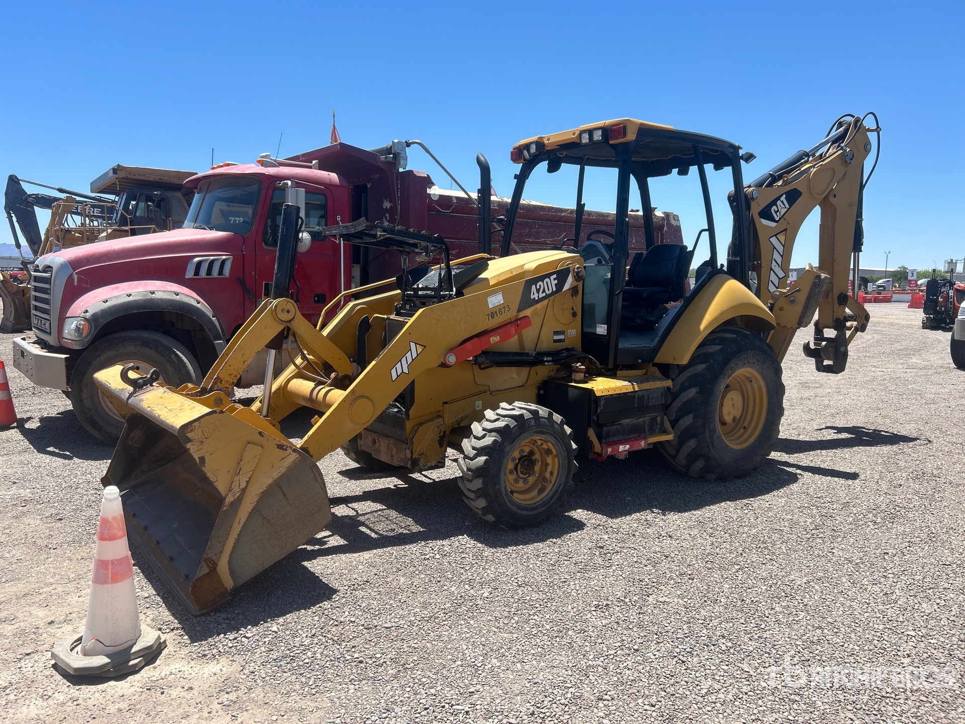2015 Cat 420F 4x2 を見 Backhoe Loader
