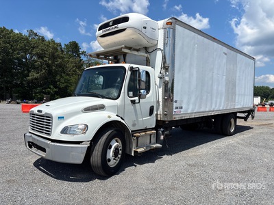 2014 Freightliner M2 106 4x2 Camions réfrigérés