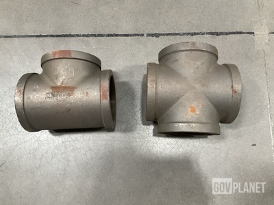 (46) Ward Manufacturing Malleable Pipe Tees & (28) WWP521 Pipe Crosses
