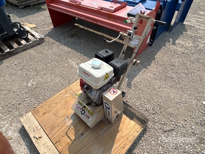 Edco CPM-8-9H Gasoline Surfaceuse à béton