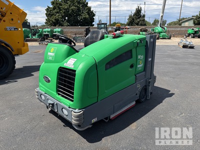 2020 Tennant M20 Ride-On Floor Scrubber