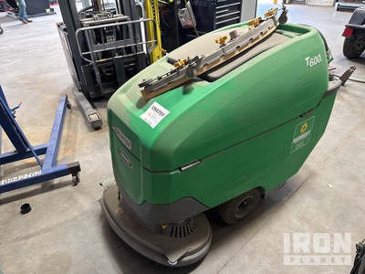 2022 Tennant T600E Walk-Behind Electric Fregadora de Suelos