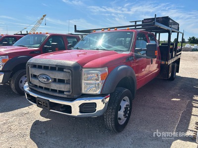 2011 Ford F-450 4x4 Crew Cab 平台トラック