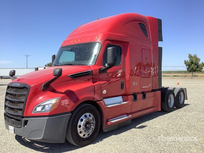 2020 Freightliner Cascadia 126 6x4 T/A Sleeper Truck Tractor