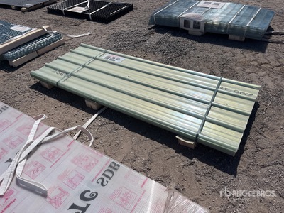 Quantity of (30) Clear 8 ft x 35 in Polycarbonate Roof Panel Divers