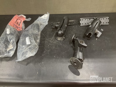 (37) National Products RAM-D-111U Mounting Brackets