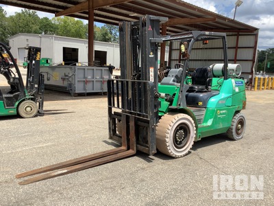2014 Mitsubishi FG50CN1 9650 lb Pneumatic Tire Forklift