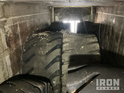Quantity of (5) Michelin 35/65R33 35/65R33 Tyres