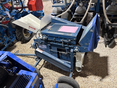 Almaco BLT Portable Seed Thresher Combine