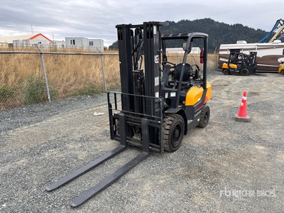2022 LiuGong CLG2030G 5200 lb Pneumatic Tire Forklift