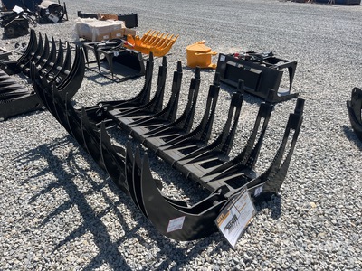 2025 GIYI GYCLG72C 72 in Skid Steer Grapple (Unused)