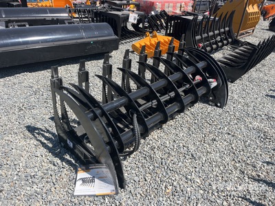 2025 GIYI GYCLG72C 72 in Skid Steer Grapple (Unused)