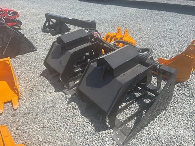 2025 GIYI GY-HWG72C 72 in Skid Steer Grapple (Unused)