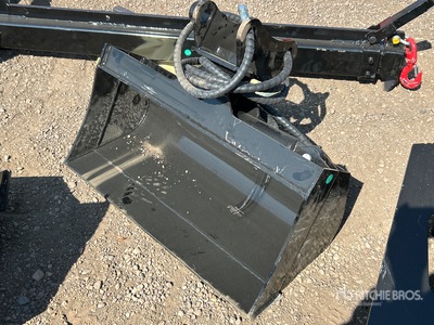 2025 GIYI GY-D3T 32 in Hydraulic Tilting Excavator Bucket (Unused)