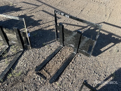 2025 GIYI GY-XHC 24 in Mini Skid Steer Forks (Unused)