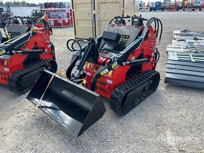 2025 SDLOOL SL380R Mini Compact Track Loader (Unused)