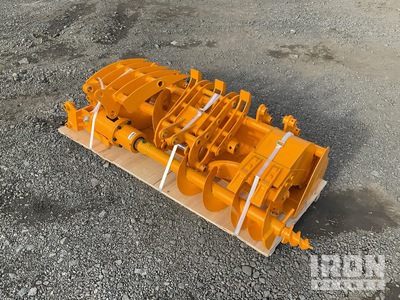 Quantity of (8) VICSEC Excavator Attachments Attacco per escavatore (Unused)