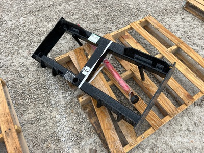 2025 GIYI GY-HF47C 47 in Skid Steer Bale Spear (Unused)