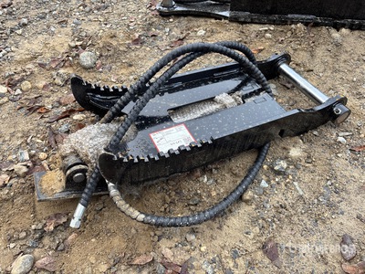 2025 GIYI GY-XJ3T 30 in Hydraulic CAT Hydraulic Excavator Thumb (Unused)