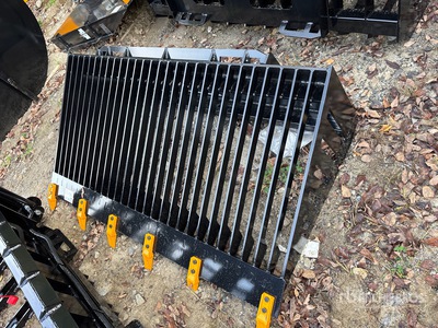 2025 GIYI GY-RB66 66 in Rock bucket (Unused)