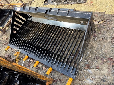 2025 GIYI GY-RB66 66 in Rock bucket (Unused)