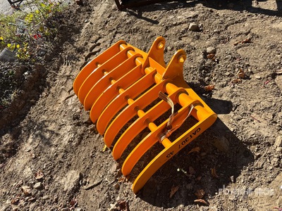 2025 GIYI 45 in Fit to cat 305 Excavator Rake (Unused)