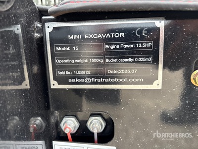 2025 VICSEC VC15 Mini Excavator (Unused)