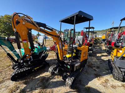 2025 VICSEC VC15J-Y Mini Excavator (Unused)