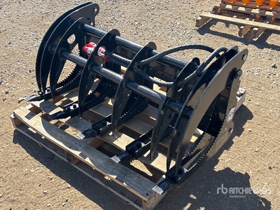 2025 GIYI GY-MCLG60 44 in Skid Steer Grapple (Unused)