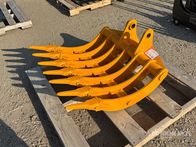 2025 GIYI 32 in Excavator Rake - Fits Cat 305 (Unused)
