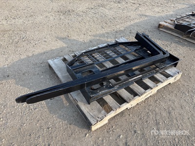 2025 GIYI GY-DHC 60 in Skid Steer Forks (Unused)