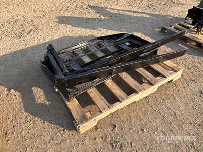 2025 GIYI GY-DHC 60 in Skid Steer Forks (Unused)