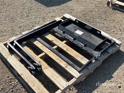 2025 GIYI GY-XHC 30 in Mini Skid Steer Forks (Unused)