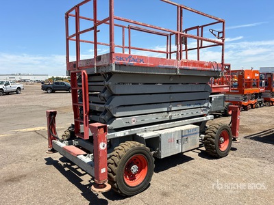 2011 Skyjack SJ8243 4x4 Dual Fuel Schaarlift