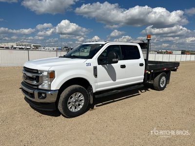 2020 Ford F-350 XLT 4x4 Crew Cab Camión Caja Abierta