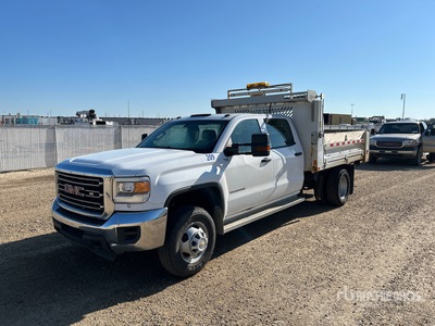 2015 GMC Sierra 3500HD 4x2 Crew Cab Tipper Truck