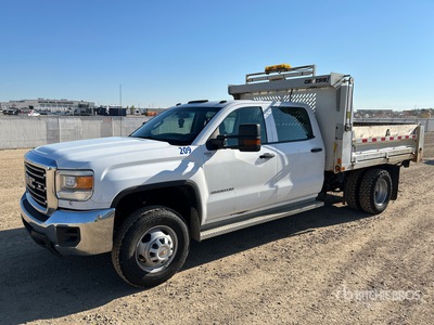 2015 GMC Sierra 3500HD 4x2 Crew Cab Dump Truck