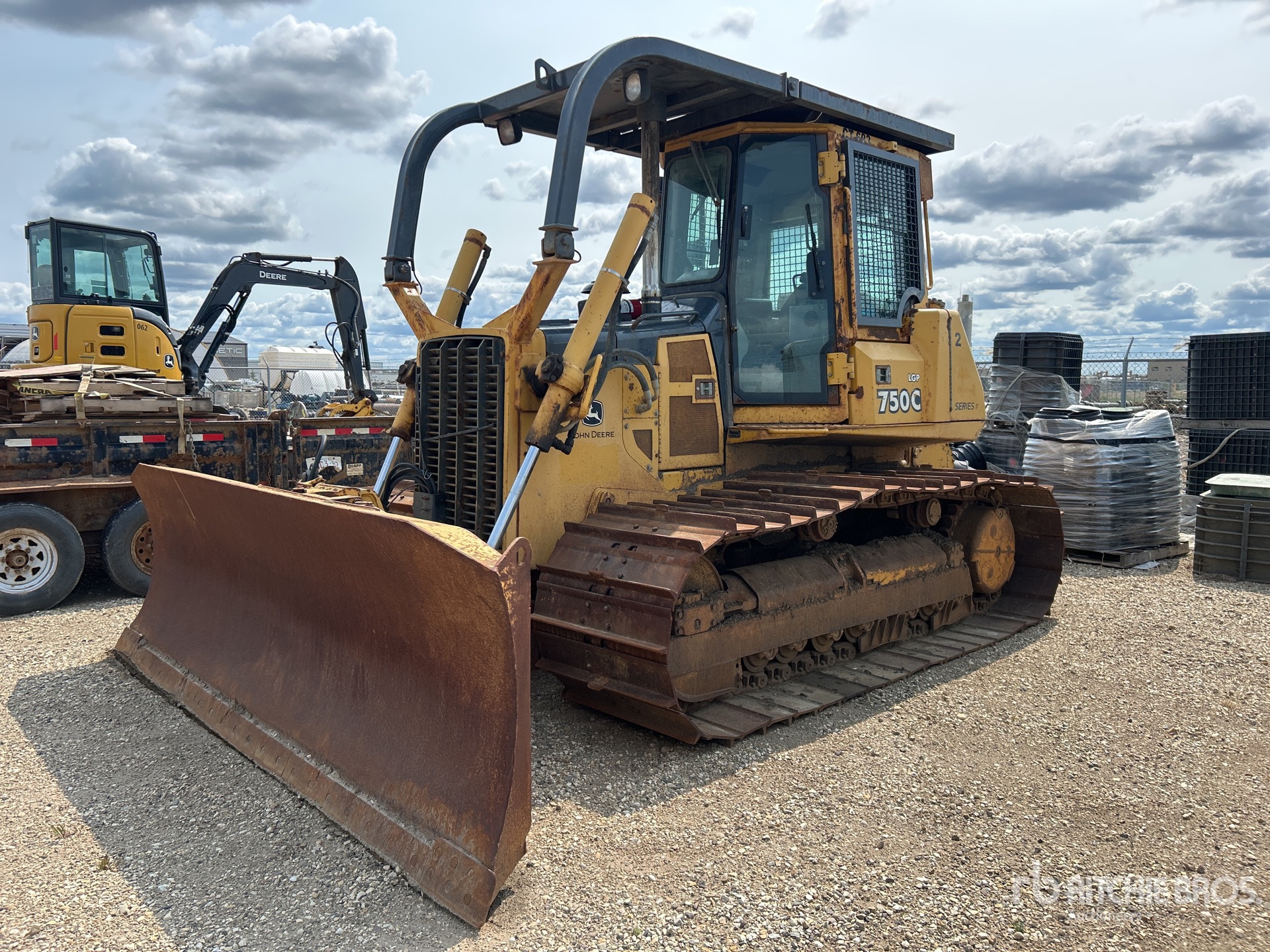 2004 John Deere 750C Crawler Dozer