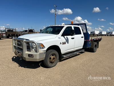 2018 Ram 3500HD 4x4 Crew Cab Flatbed Truck