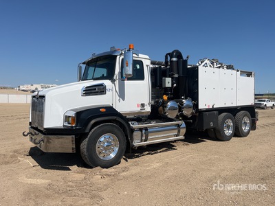 2017 Foremost on 2018 Western Star 4700 6x4 Ciężarówka z koparką próżniową